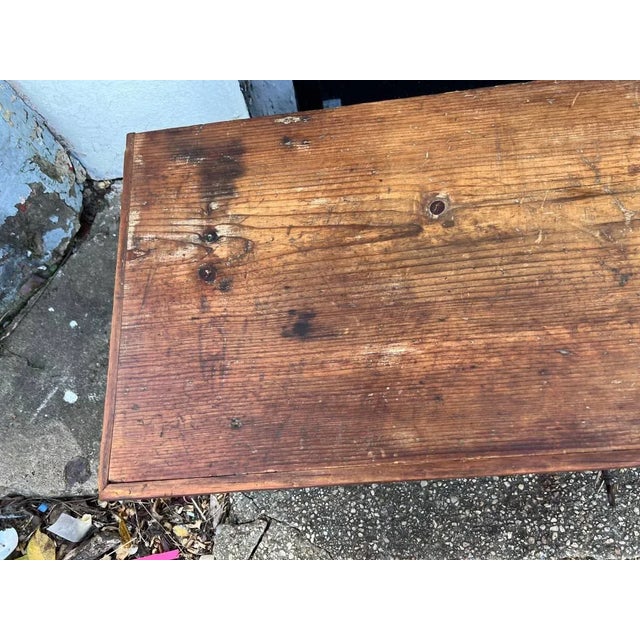 19th Century Solid Tiger Maple Chest Trunk. For Sale In Washington DC - Image 6 of 10