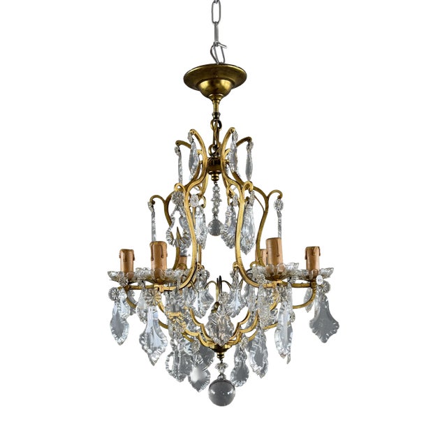 19th Century Louis XV Crystal and Gilt Brass Chandelier For Sale