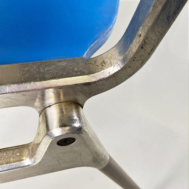 Italian DSC Chairs in Beech and Metal attributed to Giancarlo Piretti for Castelli / Anonima Castelli, 1965, Set of 4 For Sale - Image 9 of 16