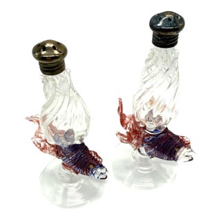 1995 Gazelle Hand Blown Tropical Fish Art Glass Salt & Pepper Shakers For Sale