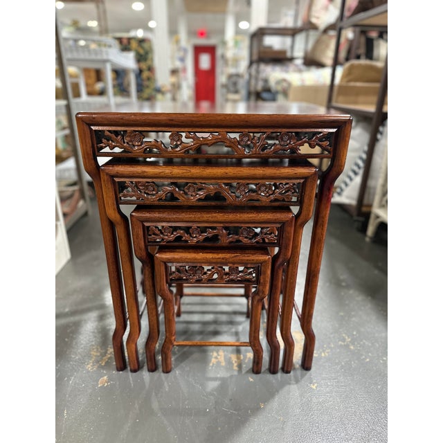 Chinese Antique Hongmu Rosewood Nesting Tables, Set of 4 For Sale - Image 4 of 12