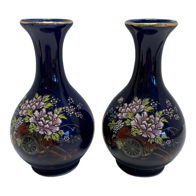 Pair Vintage Kutani Bud Vases Cobalt Blue Gold Rim Japanese Porcelain Mini Vases Floral Rickshaw Cart Made in Japan For Sale