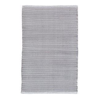 Dash & Albert by Annie Selke Herringbone Shale/White Indoor/Outdoor Rug, 9' 6" x 13' 6" For Sale