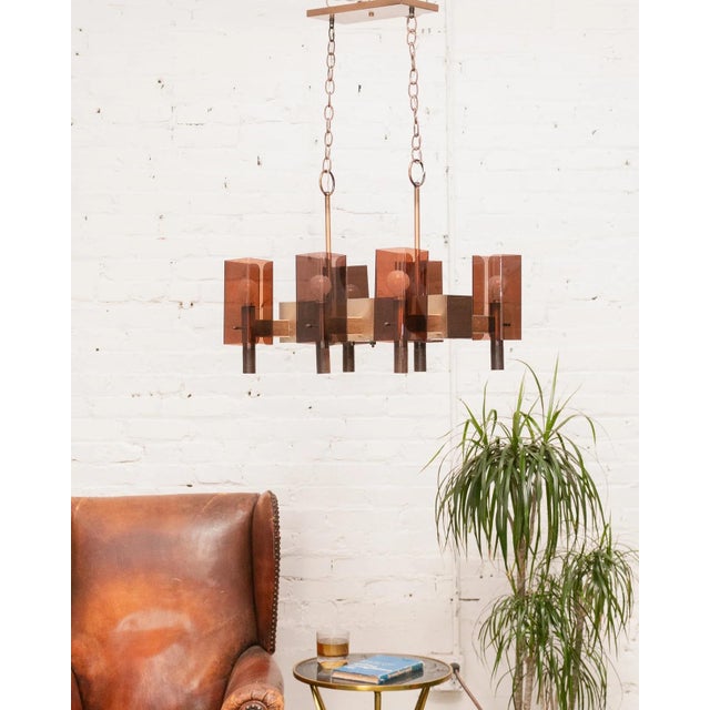 Mid 20th Century 1970’s Amber Lucite Chandelier For Sale - Image 5 of 7