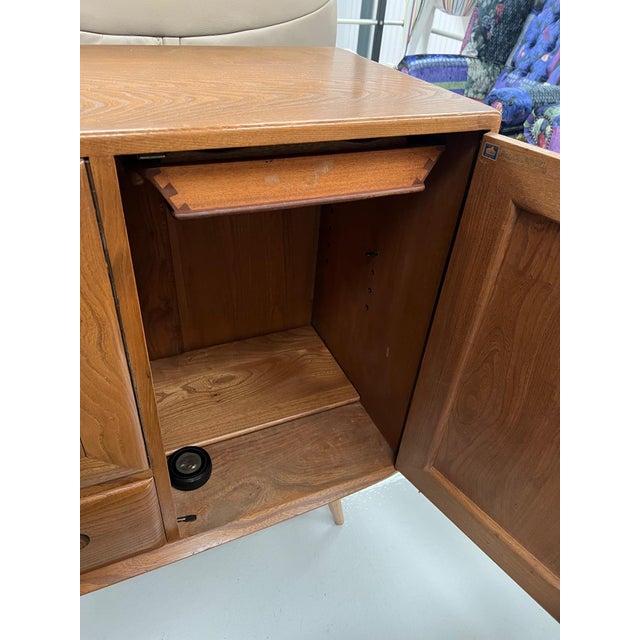 1970s Blonde Model 467 Sideboard from Ercol, 1970s For Sale - Image 5 of 9