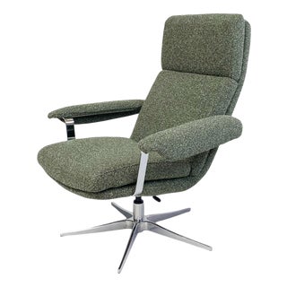 Ergonomic Lounge Chair in Green Wool Bouclé by Mood Copenhagen, 2010s For Sale