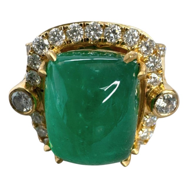 8.00 CTW Vintage Style Emerald & Diamond Halo Ring 18k Yellow Gold, Size 6 For Sale