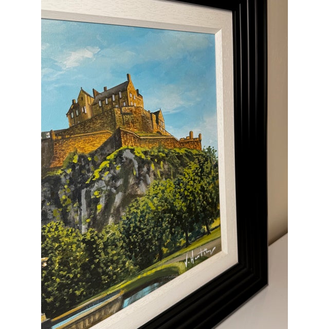 Contemporary Original Scottish Painting of Edinburgh Castle & Ross Fountain by Vikki Hastings – Framed Cityscape” For Sale - Image 3 of 18