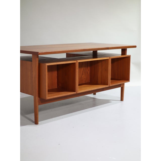 Freestanding FM60 Desk in Teak by Kai Kristiansen for Feldballes Møbelfabrik, 1960s For Sale - Image 11 of 18