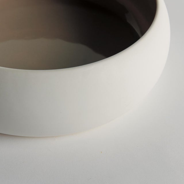 Kenneth Ludwig Chicago Barclay Butera Sandbar Decorative Bowl For Sale - Image 4 of 5