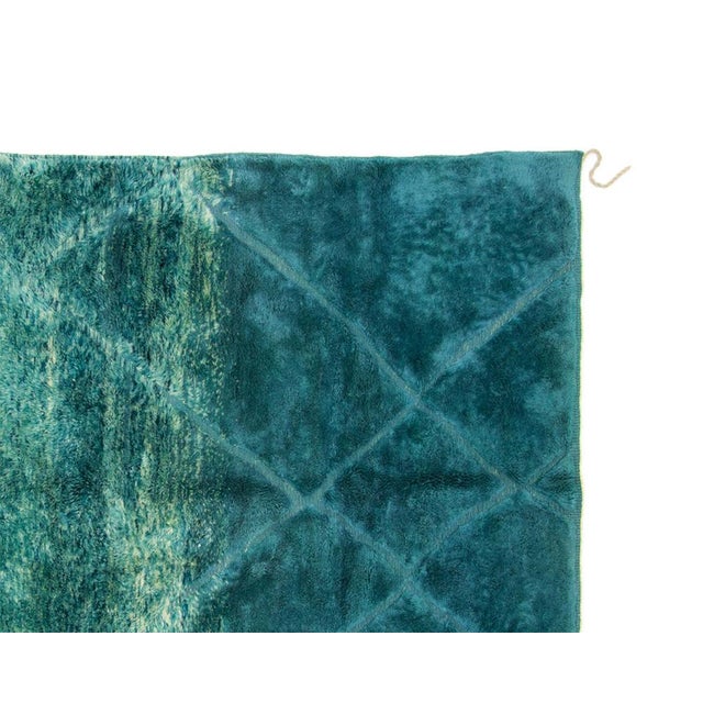 2020s Ombre Diamond-Lattice Hand-Knotted Moroccan Wool Rug | 10'1" X 6'9" | One of a Kind For Sale - Image 5 of 10