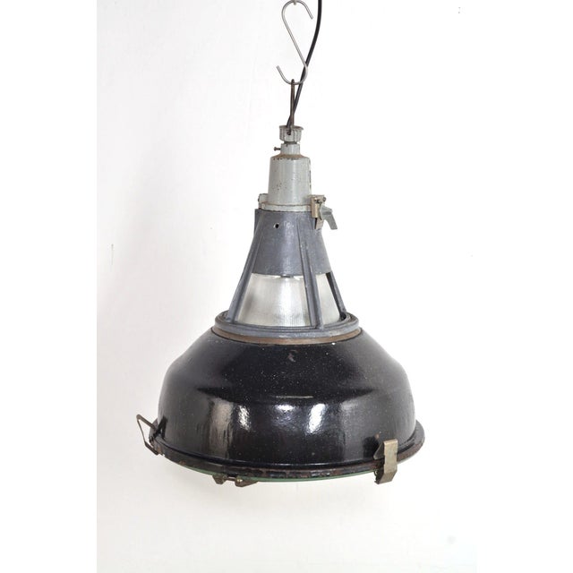 Vintage Industrial Enamel Pendant Lamp, 1950s For Sale - Image 9 of 10