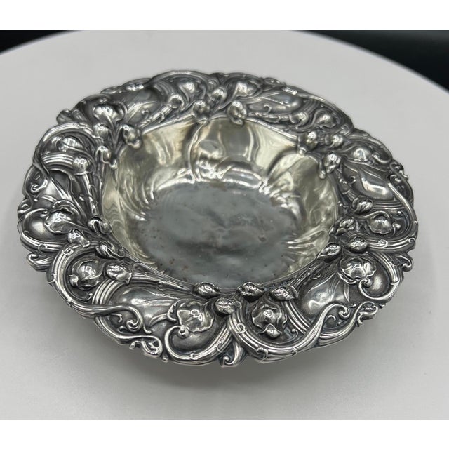 Sterling Silver " Lilly of the Valley " Bon Bon Dish by Whiting Division For Sale In New York - Image 6 of 12