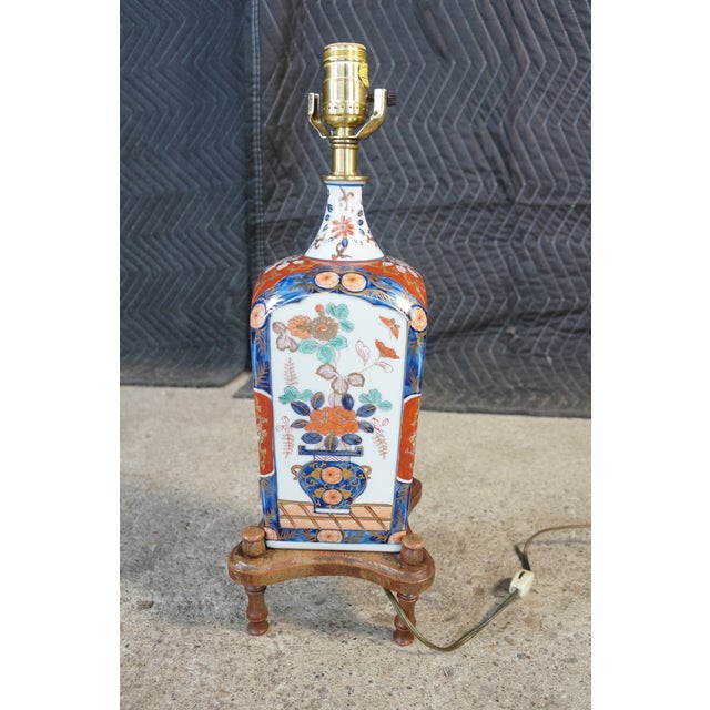 Orange Mid 20th Century Mid Century Modern Marbro Lamp Co Japanese Imari Porcelain Table Lamp Chinoiserie Urn For Sale - Image 8 of 18