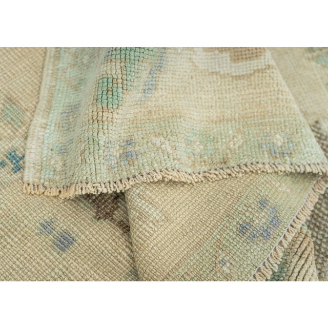 Turkish Vintage Rug 5'2" x 8'2" #20783 For Sale In Houston - Image 6 of 8