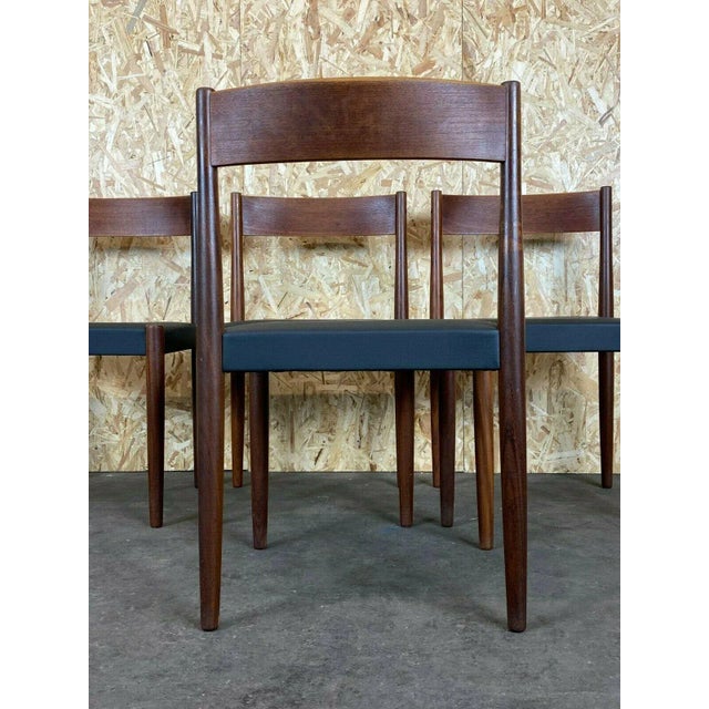 Mid-Century Modern Teak Dining Chairs by Poul M. Volther for Frem Røjle, Set of 4 For Sale - Image 3 of 11