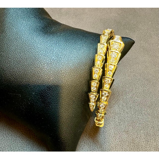 Transparent 18k Yellow Gold 3 Ct Pave Diamond Serpenti Viper Slim Bracelet Size medium For Sale - Image 8 of 18