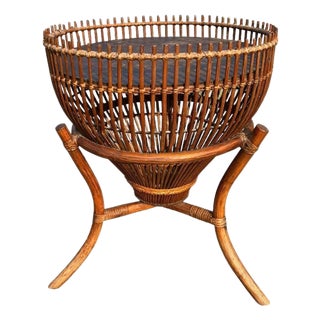 1960s Round Wicker and Rattan Italian Fishing Basket Side Table - after Albini 1960s For Sale