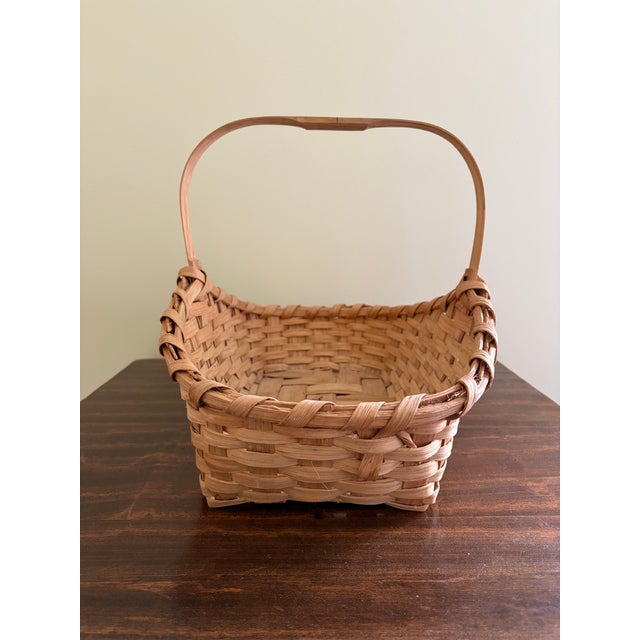 Vintage Split Oak Gathering Basket With Warm Patina For Sale In South Bend - Image 6 of 9