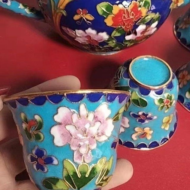 Metal Vintage Cloisonné Enamel Tea Set – Teapot & 4 Cups, Floral Motif, Turquoise Ground For Sale - Image 7 of 9