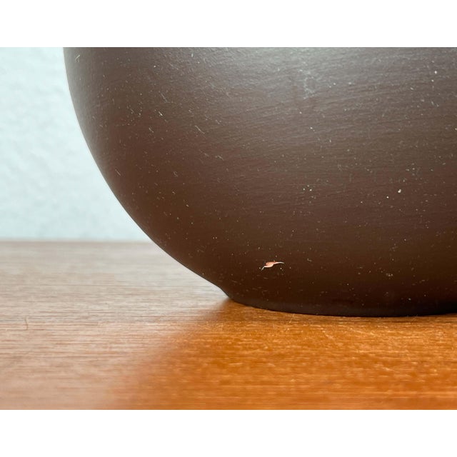 Brown Mid-Century Modern German Wormser Terra-Sigillata Pottery Ball Vase, 1960s For Sale - Image 8 of 12