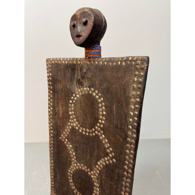 Mid-Century Modern African Ceremonial Kings Chair, Tanzania, 1940s For Sale - Image 6 of 10