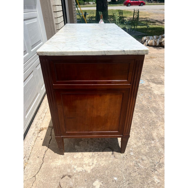 French 19th Century Louis XVI Walnut Carrara Marble Top Chest of Drawers For Sale - Image 4 of 12