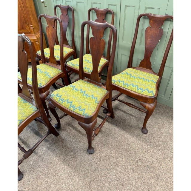Queen Anne Late 20th Century Set of 6 Bench Made Cherry Queen Anne Style Dining Chairs by Douglas Campbell For Sale - Image 3 of 10