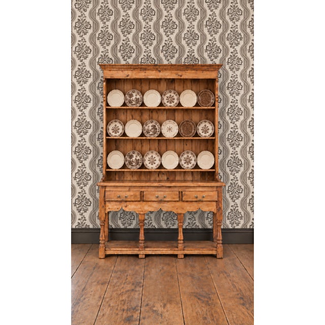 English Pine Dresser With Plate Rack, 19th Century For Sale In Houston - Image 6 of 6