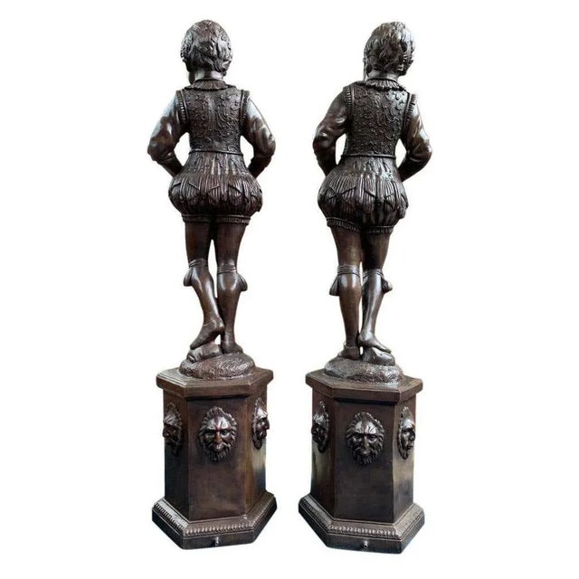 Large Bronze Elizabethan Page Boy Fountain Statues, 20th Century, Set of 2 For Sale - Image 9 of 14