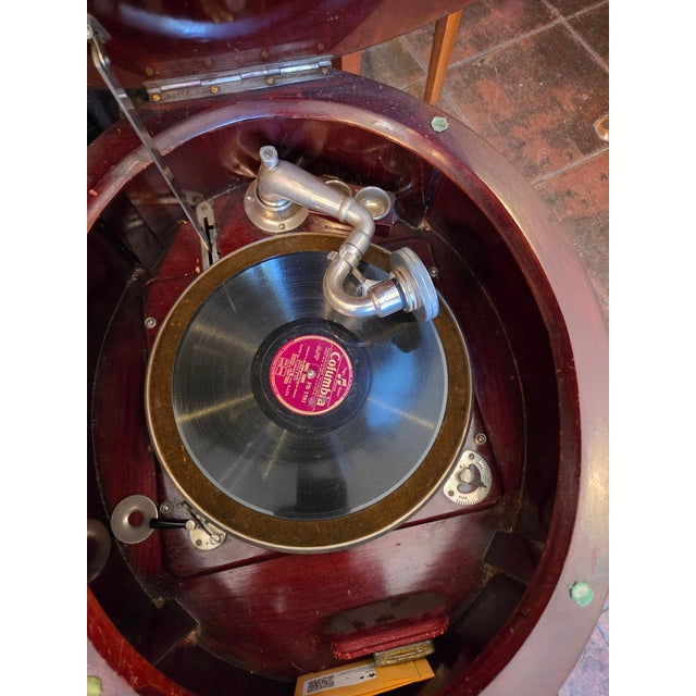 Victorian Antique 1920s Tyrela Gramaphone Exceptional Sound Mahogany For Sale - Image 3 of 10