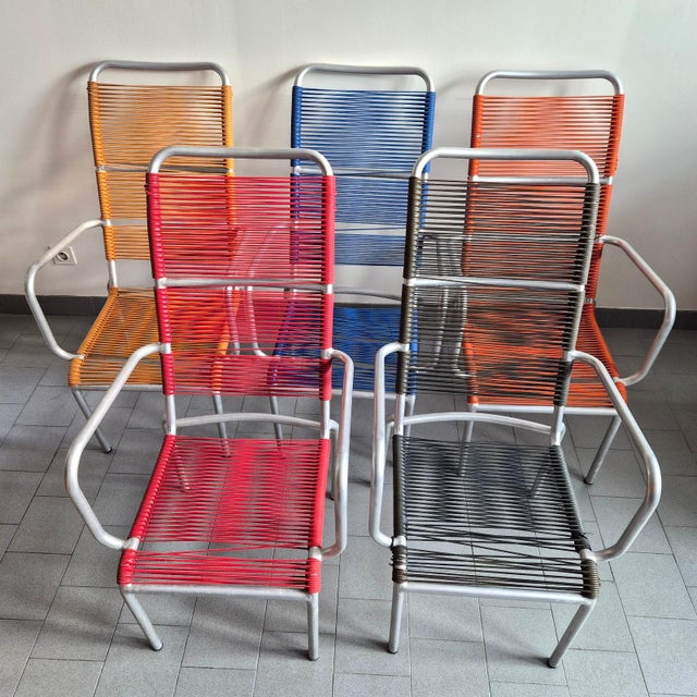 Vintage Aluminum and Plastic Wire Armchairs from Scoubidou, 1950s, Set of 5 For Sale - Image 17 of 17