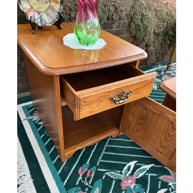1980s Vintage a.a. Laun (Amish) Solid Oak Coffee Table Set (3 Pieces) For Sale In Greensboro - Image 6 of 11