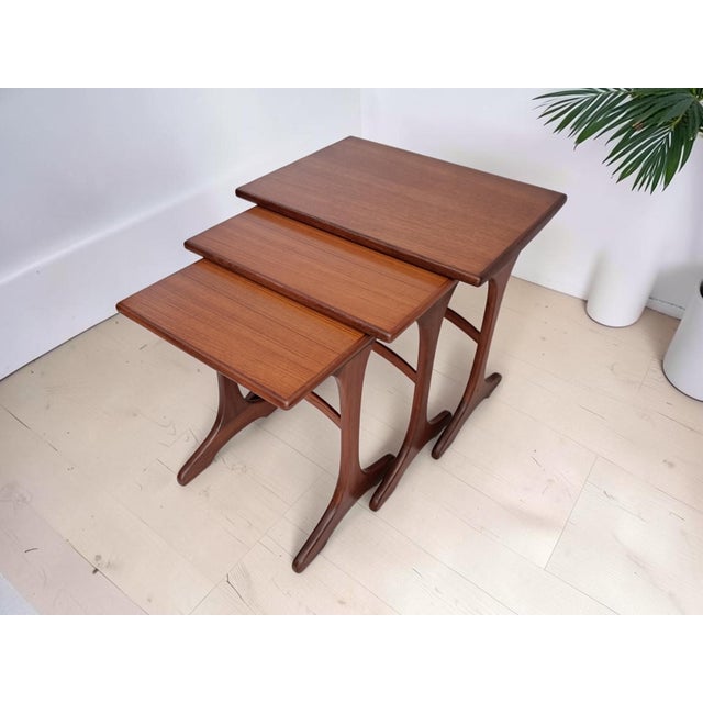 Mid-Century Modern Mid-Century Fresco Nesting of Tables in Teak from G-Plan, 1960s, Set of 3 For Sale - Image 3 of 14