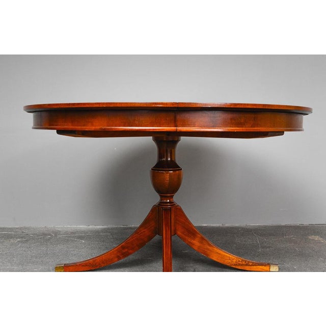 English Style Dining Table in Solid Beech For Sale - Image 13 of 18