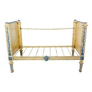 French Louis XVI Painted Iron and Wrought Iron Banquette Children's Sofa, 1880 For Sale