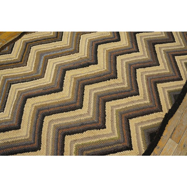 Mid 20th Century 1960s Multibrown Zig Zag Vintage American Hooked Rug 4' X 6' Handknotted Wool Carpet For Sale - Image 5 of 6