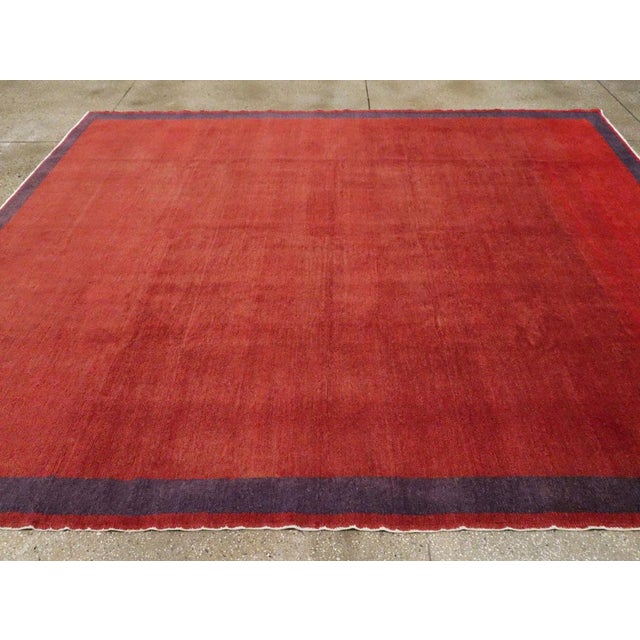 Galerie Shabab Collection Mid-20th Century Handmade Turkish Anatolian Art Deco Style Room Size Carpet For Sale In New York - Image 6 of 10