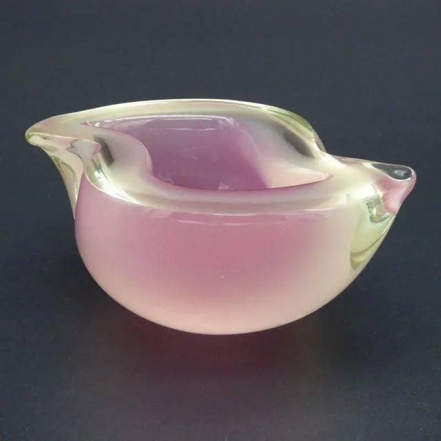 Murano Glass Ashtray in Pink by Archimede Seguso, 1950s For Sale - Image 4 of 7