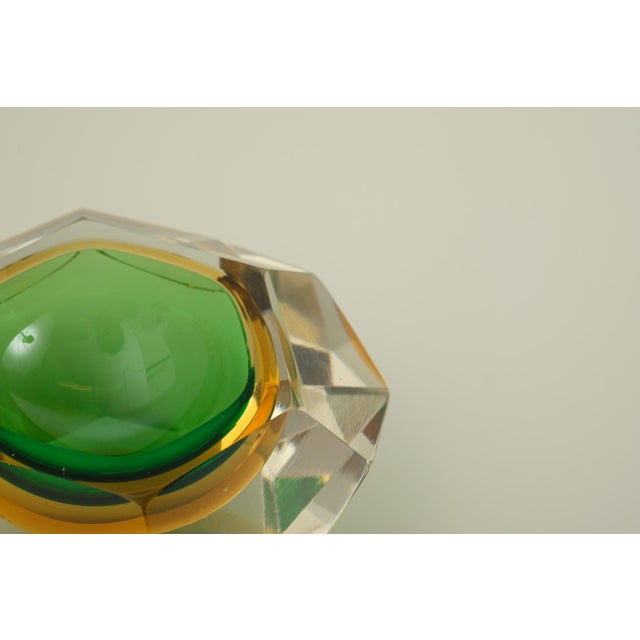 1970s Murano Glass Bowl attributed to Flávio Poli for Seguso Vetri d'Arte, 1970s For Sale - Image 5 of 9