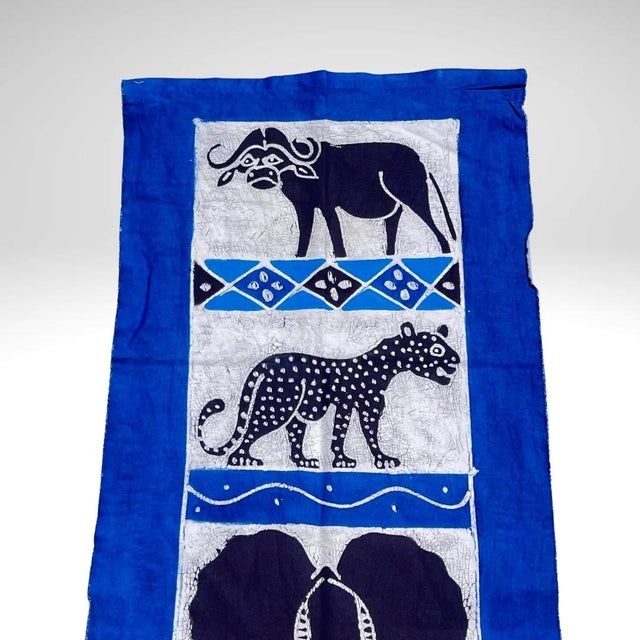 Handcrafted with care by skilled women in Victoria Falls, these table linens were found by Elizabeth and Sara on their...