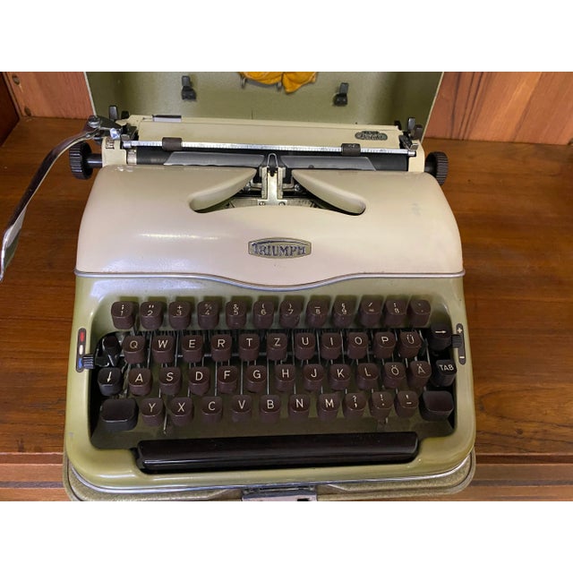 Vintage Typewriter Model Gabriele 3 from Triumph, 1960s For Sale - Image 4 of 9