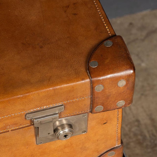 English Leather Trunk on Metal Stand, 1910s For Sale - Image 10 of 18
