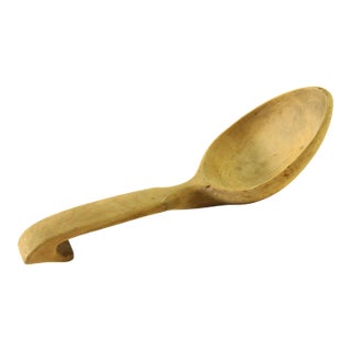 Late 19th Century Swedish Handmade Carved Wooden Spoon Treen Ladle With Hooked Handle For Sale