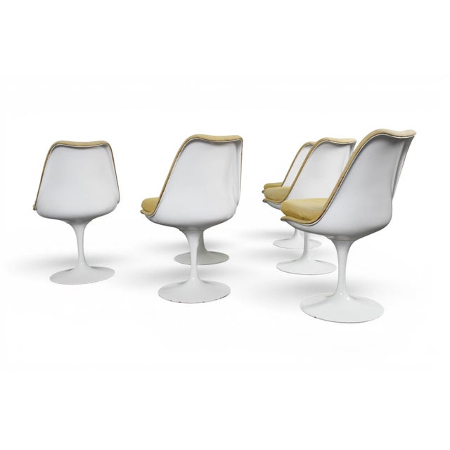 Metal Mid 20th Century Set of Six Eero Saarinen Tulip Dining Chairs For Sale - Image 7 of 9