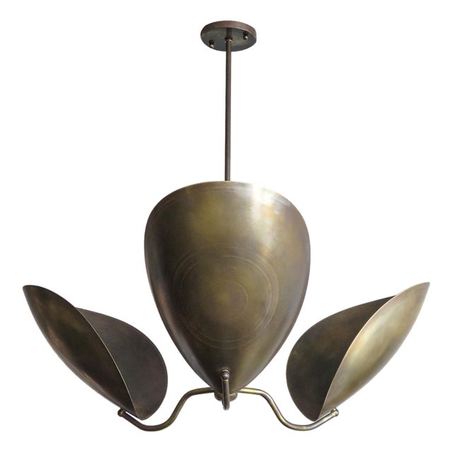 Chiton-3™ Chandelier by Gallery L7 For Sale