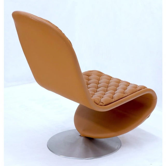 Pair of Mid 20th Century Documented Verner Panton Tan Tufted Leather 123 Lounge Chairs For Sale - Image 10 of 12