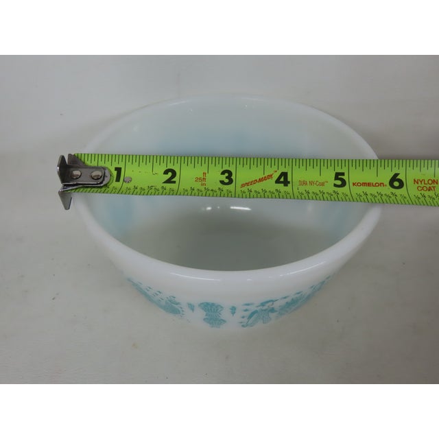 Mid 20th Century Mid Century Pyrex Amish Butterprint Mixing Bowl Farmhouse 4670b For Sale - Image 5 of 16