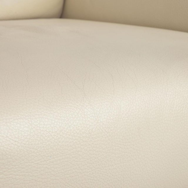 Modern Leather 322 Armchair in White Cream from Rolf Benz For Sale - Image 3 of 9