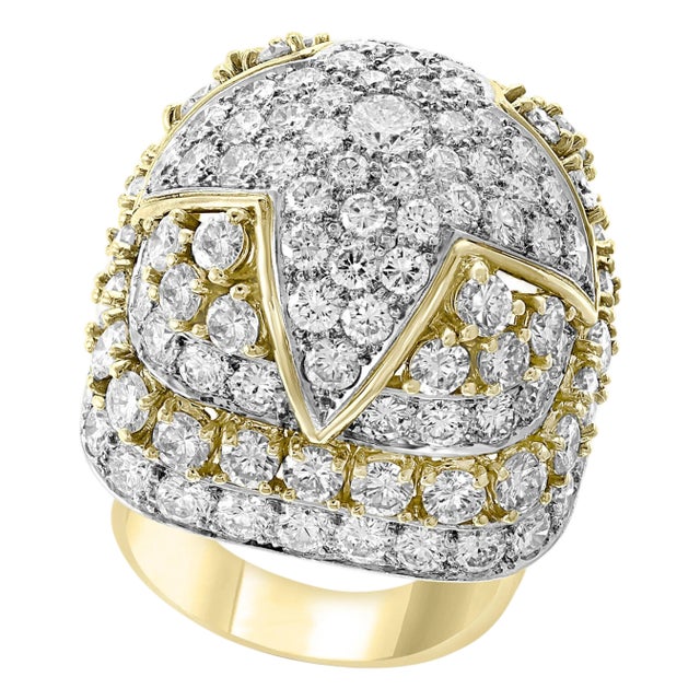 9 Carat Diamonds VS Quality Dome Shape Cocktail Platinum and Gold Ring Estate For Sale